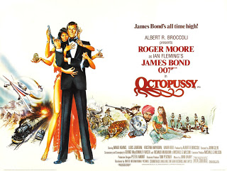 50 ans de James Bond en 24 affiches james bond 14 octopussy james-bond-14-octopussy