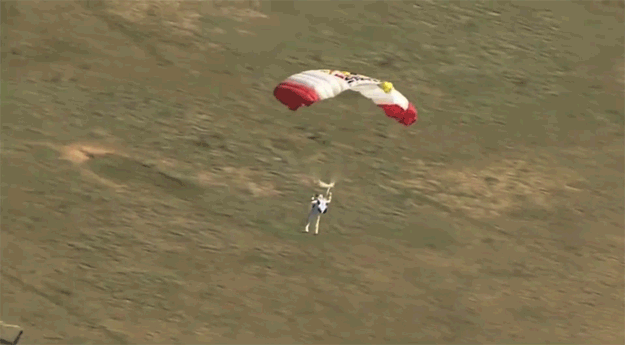Saut en parachute depuis l'espace en vidéo et en gif saut en parachute depuis lespace en video et en gif 2 saut-en-parachute-depuis-lespace-en-video-et-en-gif-2