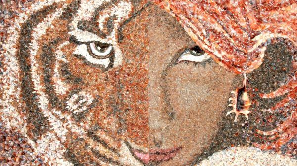 Amazing-Mosaics-Made-from-Sand-and-Seashells_3-l mosaïque sable et coquillage - visage