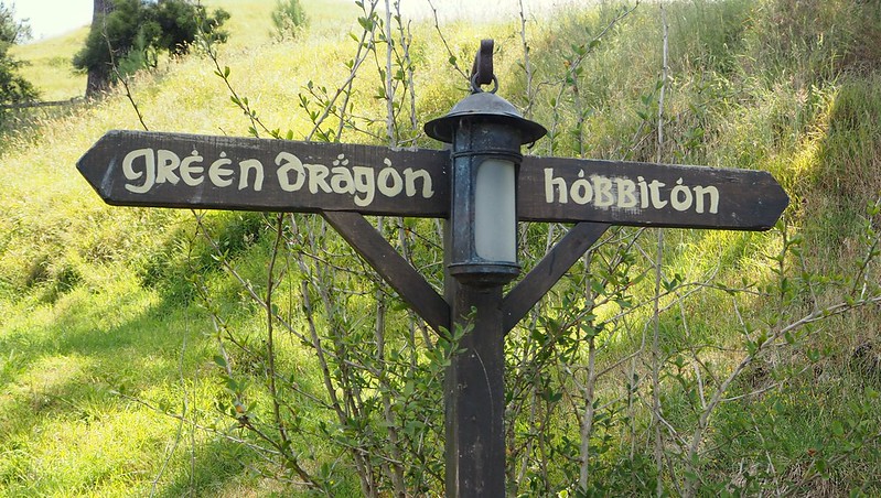 Un pub Hobbit en Nouvelle Zélande the green dragon pub hobbit hobbiton 1 the-green-dragon-pub-hobbit-hobbiton