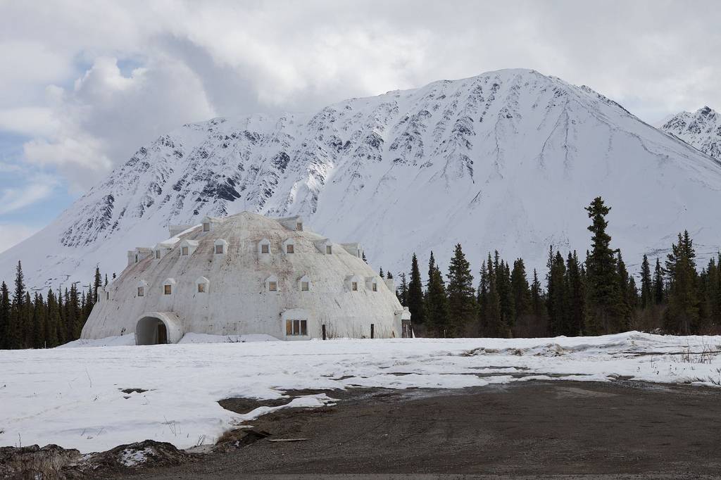 le fantomatique Igloo City Hotel igloo hotel city alaska 8 igloo hotel city alaska-8