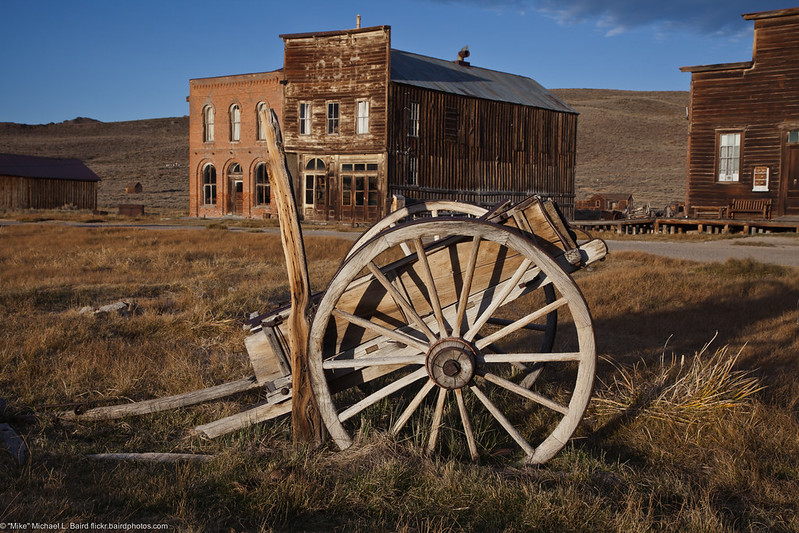 5 des villes fantômes les plus terrifiantes ville fantome bodie 2 Wagon with Wooden Wagon Wheels. Bodie State Historic Park, Bodie