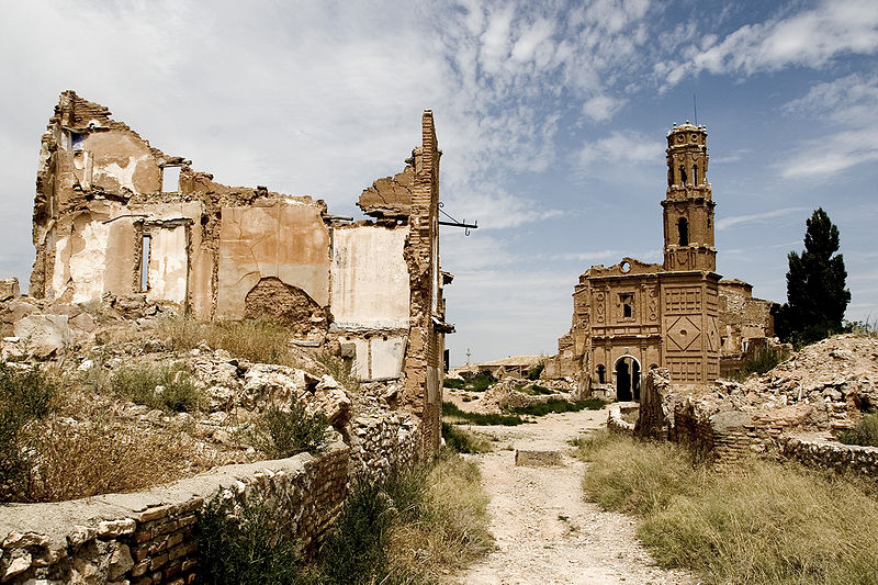 5 des villes fantômes les plus terrifiantes villes fantomes belchite 2 villes-fantomes-belchite-2