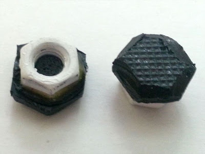 Talons de chaussures R2D2 - Tutoriel talons chaussures r2d2 17 talons-chaussures-r2d2-17