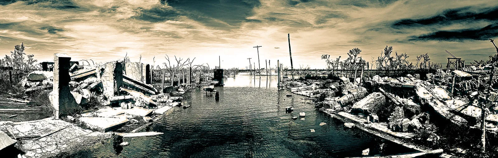 Villa Epecuén : la ville fantôme d’Argentine engloutie pendant 25 ans villa epecuen ville submergee 1 Villa Epecuén : la ville fantôme d’Argentine engloutie pendant 25 ans 1