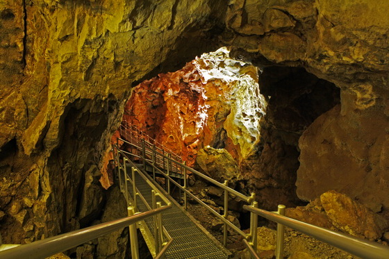 Les 12 plus grandes grottes du monde Jewel Cave Jewel-Cave