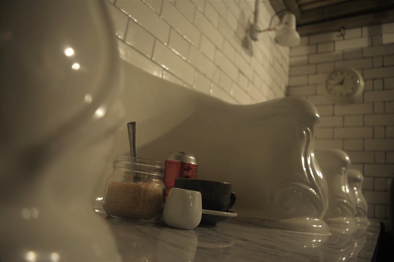 Un restaurant dans d'anciennes toilettes publiques Un restaurant dans d anciennes toilettes publiques londres 5 Un-restaurant-dans-d-anciennes-toilettes-publiques-londres-5