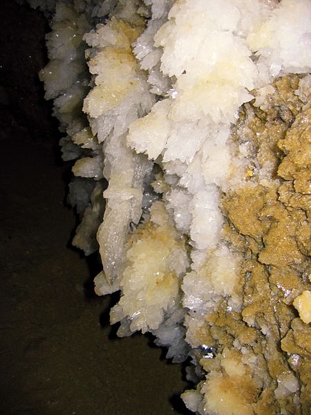 Les 12 plus grandes grottes du monde plus grandes grottes du monde Optymistychna plus-grandes-grottes-du-monde-Optymistychna