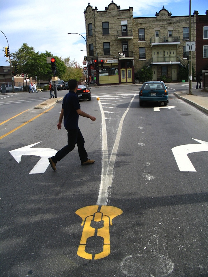 Street art par Roadsworth street art roadsworth 5 street-art-roadsworth-5