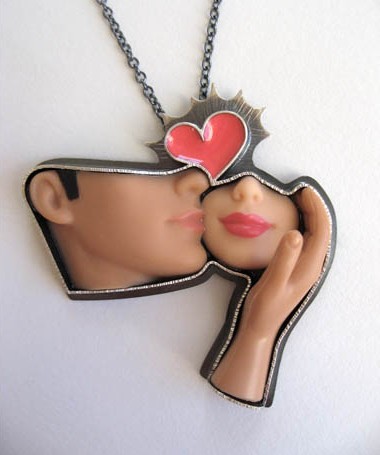 Des bijoux en morceaux de Barbie bijoux en morceaux de barbie 19 bijoux-en-morceaux-de-barbie-19