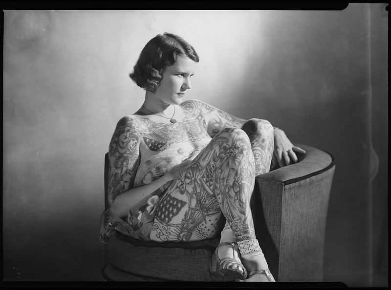 Quelques femmes tatouées d'époque femmes tatouees vintage Betty Broadbent 1 femmes-tatouees-vintage-Betty-Broadbent-1.