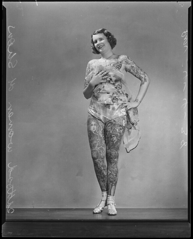 Quelques femmes tatouées d'époque femmes tatouees vintage Betty Broadbent 2 1 femmes-tatouees-vintage-Betty-Broadbent-2-1.