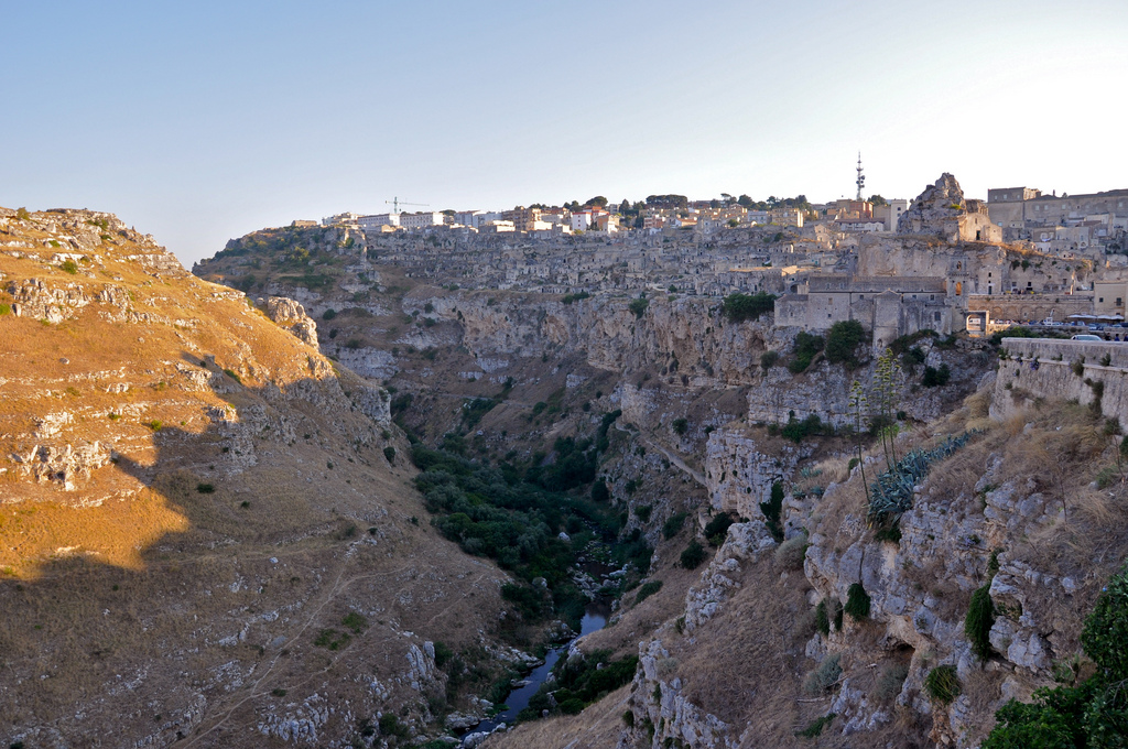 10 habitations troglodytiques incroyables habitations troglodytiques Sassi di matera DSC_0577