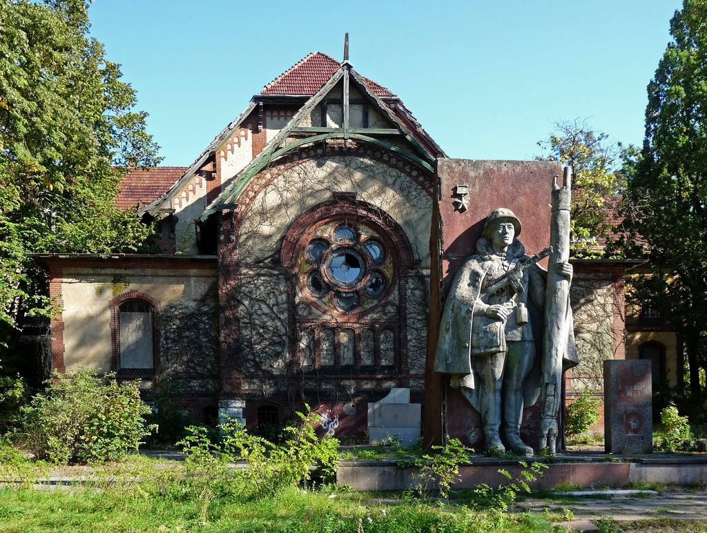 Le Beelitz Sanatorium, l'hôpital de Hitler hopital de hitler beelitz sanatorium abandonne 7 hopital-de-hitler-beelitz-sanatorium-abandonne-7