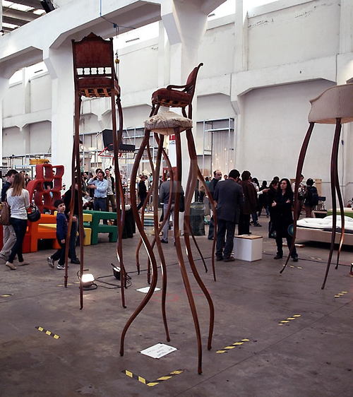 Des meubles à longues jambes par Umberto Dattola meubles a longues jambes par umberto dattola 4 meubles-a-longues-jambes-par-umberto-dattola-4