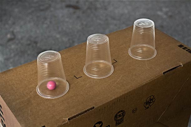 Les objets inutilisables de Giuseppe Colarusso Giuseppe Colarusso objets inutilisables bonneteau Giuseppe-Colarusso-objets-inutilisables-bonneteau