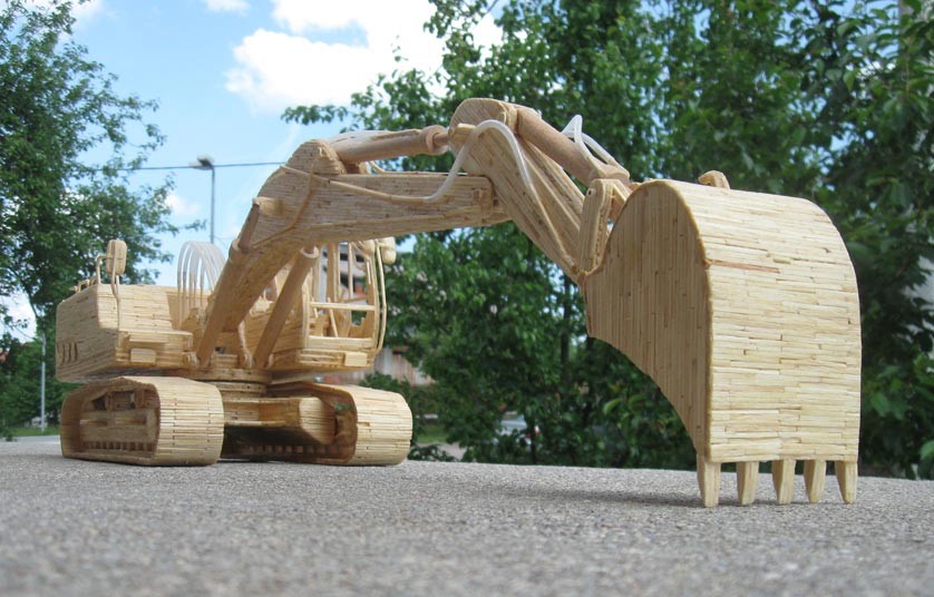 Des camions en allumettes par Djordje Balac camions en allumettes par djordje balac 4 camions-en-allumettes-par-djordje-balac-4