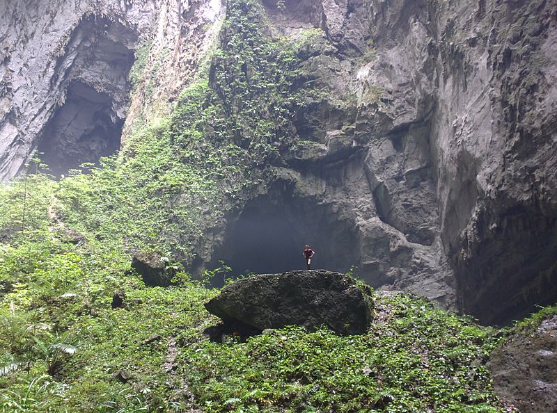 Hang Son Doong - la plus grande grotte du monde plus grande grotte du monde son doong 6 plus-grande-grotte-du-monde-Hang Son Doong-6