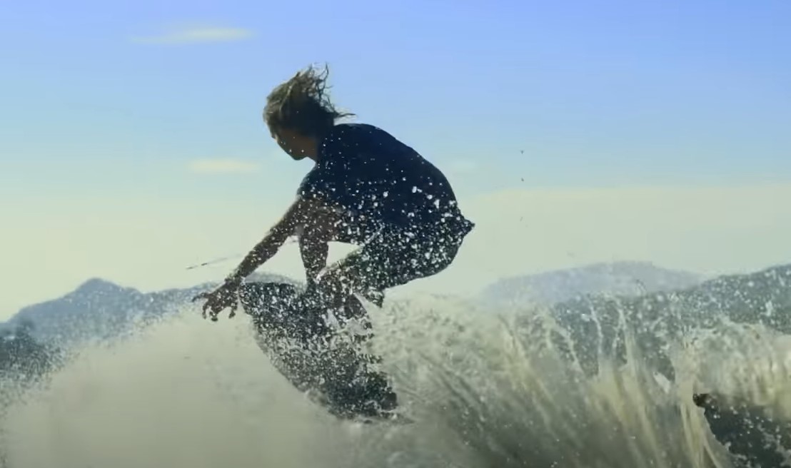 Du wakeskate dans les rizières en terrasse de Banaue brian grubb wakeskate rizieres en terrasse de banaue 1 brian-grubb-wakeskate-rizieres-en-terrasse-de-banaue-1