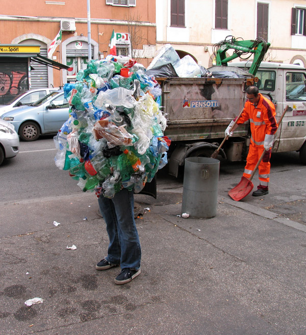 Street Art par Mark Jenkins street art par mark jenkins 7 street-art-par-mark-jenkins-7