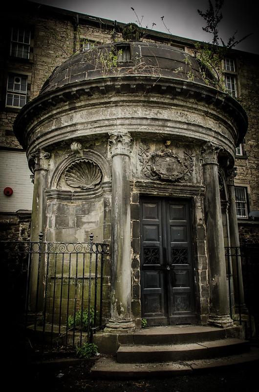 Greyfriars Kirkyard le cimetière le plus hanté du monde greyfriars kirkyard cimetiere le plus hante du monde 9 greyfriars-kirkyard-cimetiere-le-plus-hante-du-monde-9