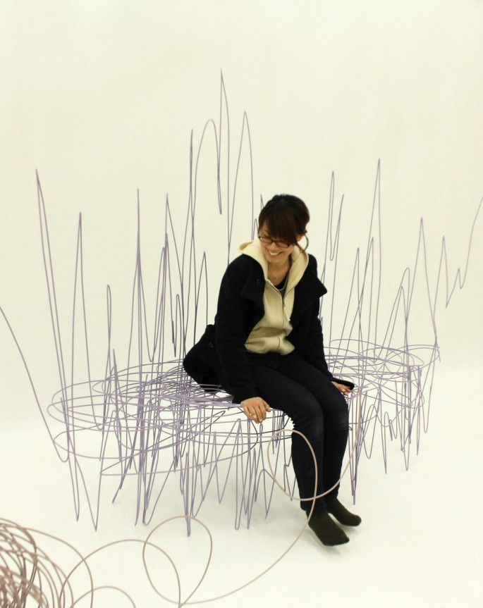 Des meubles en forme de gribouillis meubles en forme de gribouillis daigo fukawa 10 meubles-en-forme-de-gribouillis-daigo-fukawa-10