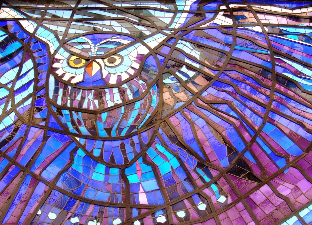 Cosmovitral, un jardin botanique sous une serre de vitraux cosmovitral jardin botanique sous une serre de vitraux 7 cosmovitral-jardin-botanique-sous-une-serre-de-vitraux-7