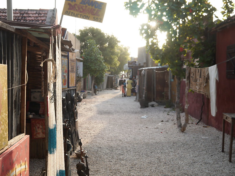 Fadiouth l'île faite de coquillages fadiouth ile faite de coquillages de palourde 11 fadiouth-ile-faite-de-coquillages-de-palourde-11