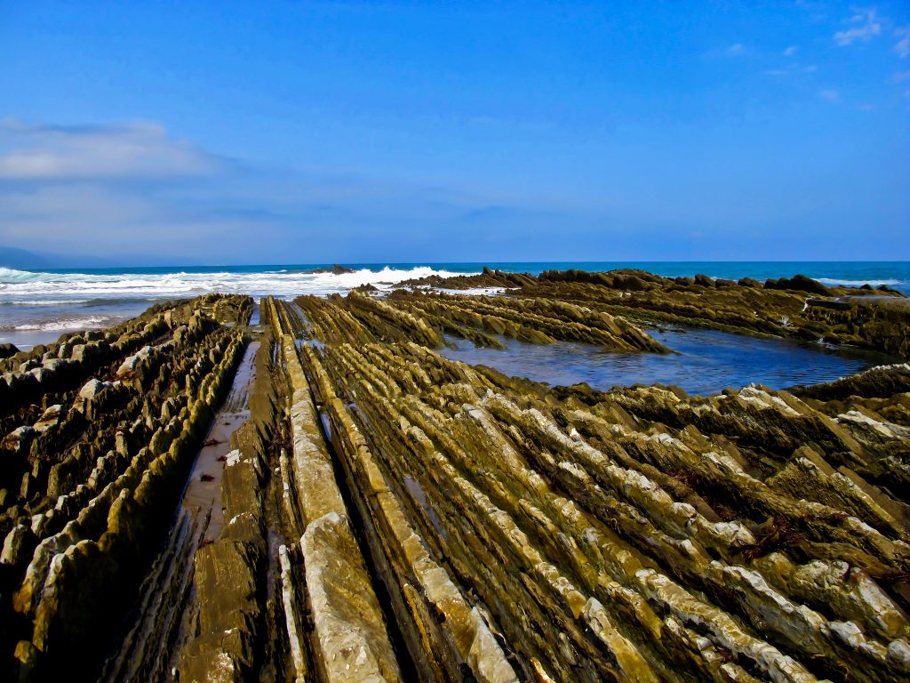 Le Flysh de Zumaia le flysh de zumaia 2 le-flysh-de-zumaia-2