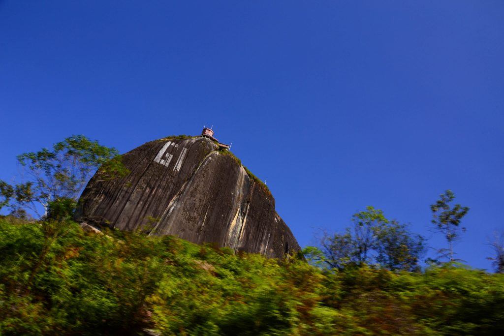 Le rocher de Guatapé le rocher de guatape 8 1 le-rocher-de-guatape-8