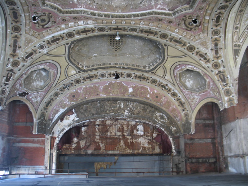Le théâtre parking de Detroit Michigan Theater theatre parking de detroit 6 Michigan-Theater-theatre-parking-de-detroit-6