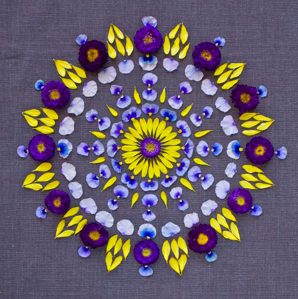 Les mandalas de fleurs de Kathy Klein danmalas mandalas de fleurs de kathy klein 19 danmalas-mandalas-de-fleurs-de-kathy-klein-19