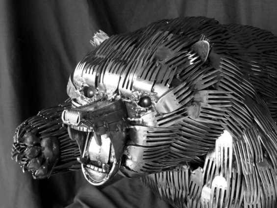 Les incroyables sculptures en couverts de Gary Hovey sculptures en couverts de gary hovey 7 sculptures-en-couverts-de-gary-hovey-7