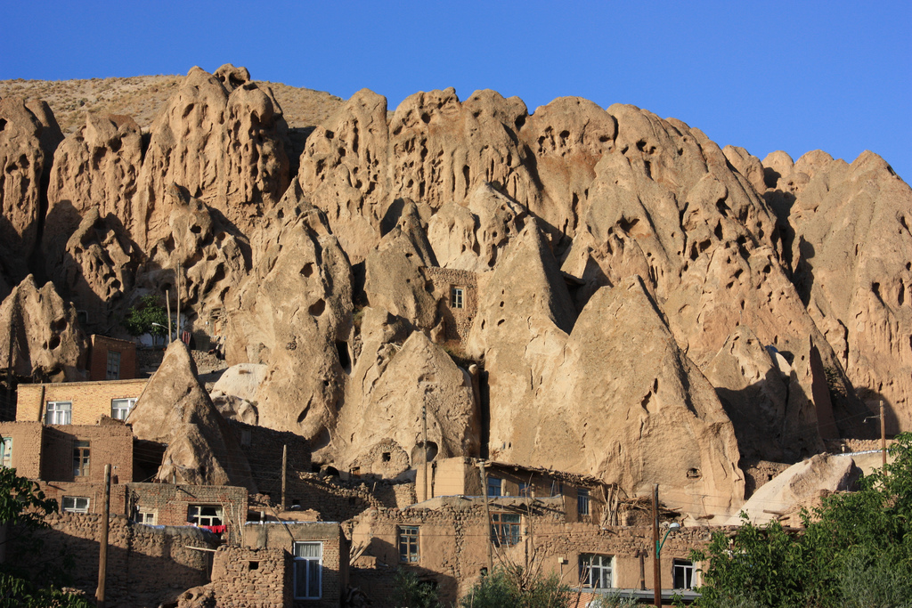 Les grottes maisons de Kandovan habitations troglodytiques grottes maisons kandovan village iran 6 habitations-troglodytiques-grottes-maisons-kandovan-village-iran-6