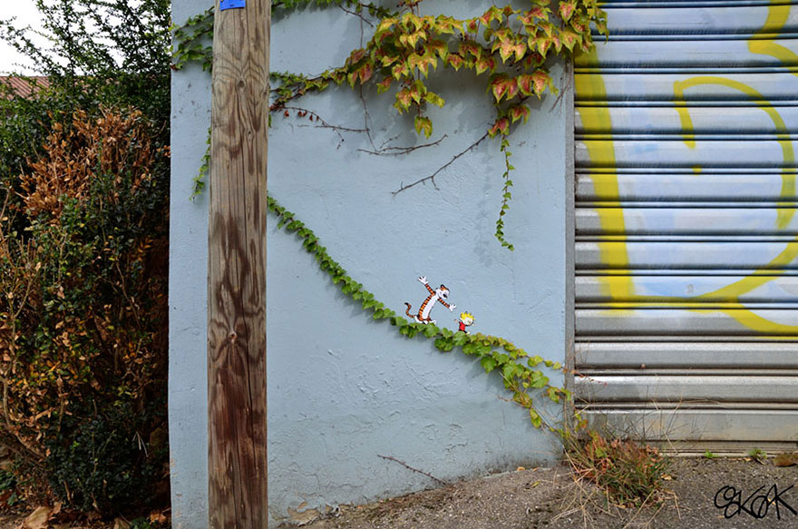 28 oeuvres de street art interagissant avec leur environnement 28 oeuvres de street art interagissant avec leur environnement calvin hobbes 2 28-oeuvres-de-street-art-interagissant-avec-leur-environnement-calvin-hobbes-2