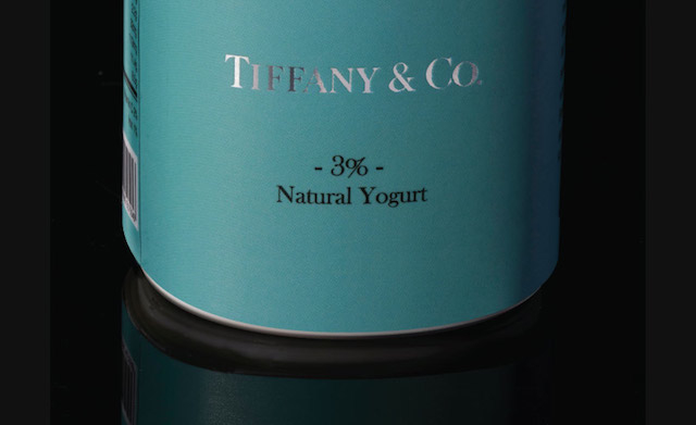 Des aliments par des marques de luxe aliments par des marques de luxe yaourt tiffany2 aliments-par-des-marques-de-luxe-yaourt-tiffany2