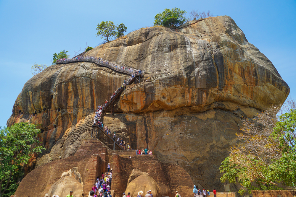 La forteresse de Sigiriya - la magie du rocher du lion la forteresse de Sigiriya rocher du lion sri lanka 71 1 la-forteresse-de-Sigiriya-rocher-du-lion-sri-lanka-71-1.j