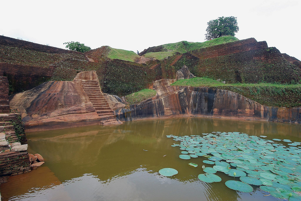 La forteresse de Sigiriya - la magie du rocher du lion la forteresse de Sigiriya rocher du lion sri lanka 9 la-forteresse-de-Sigiriya-rocher-du-lion-sri-lanka-9