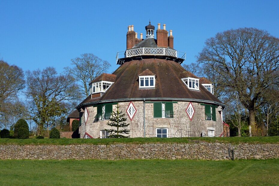 A la Ronde : l’étonnante maison à 16 côtés d’Exmouth maison hexadecagonale seize cote 1 A la Ronde, maison à 16 côtés d’Exmouth dans le Devon