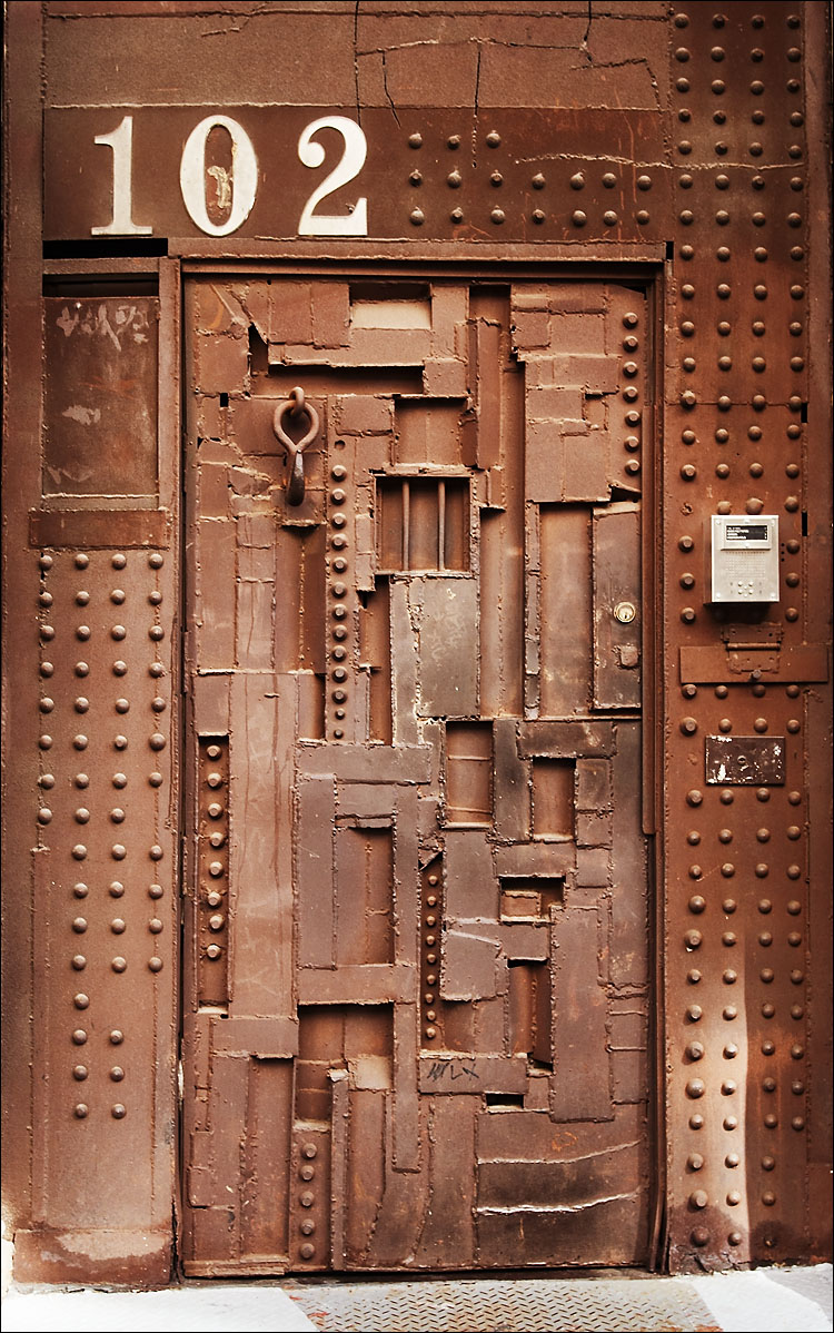 30 portes superbes qui semblent mener dans un autre monde 30 portes superbes soho new york usa 1 30-portes-superbes-soho-new-york-usa-1