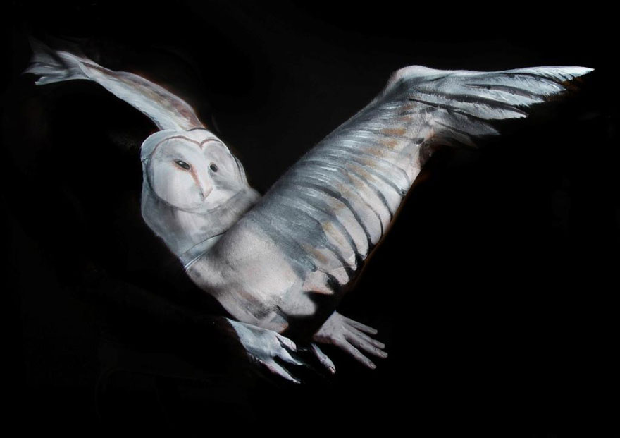 Les body-painting d'organes et d'animaux de Gesine Marwedel body painting organes animaux gesine marwedel 19 body-painting-organes-animaux-gesine-marwedel-19