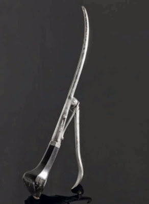 Quelques instruments chirurgicaux vintage instruments chirurgicaux vintage lithotome instruments-chirurgicaux-vintage-lithotome