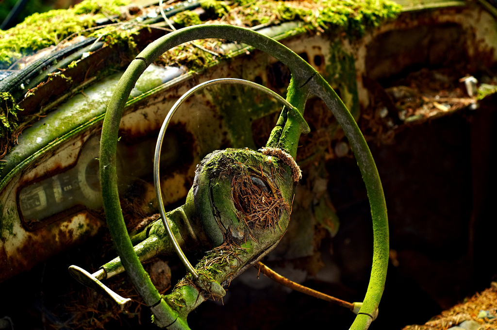 Le cimetière de voitures de Chatillon le cimetiere de voitures de chatillon 10 le-cimetiere-de-voitures-de-chatillon-10