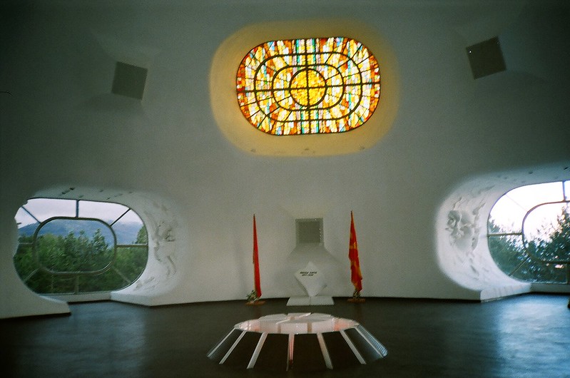 Le Makedonium de la République de Kruševo makedonium monument republique de krusevo 8 makedonium-monument-republique-de-krusevo-8