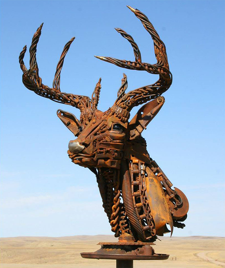 Le recyclage de machines agricoles en sculptures recyclage de machines agricoles en sculptures john lopez 14 recyclage-de-machines-agricoles-en-sculptures-john-lopez-14