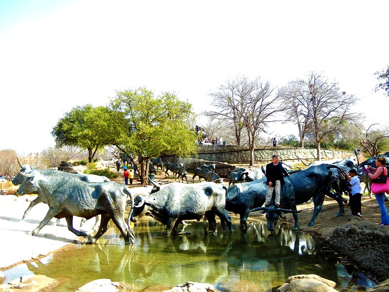 25 des statues les plus créatives du monde statues les plus creatives du monde cattle drive statues-les-plus-creatives-du-monde-cattle-drive