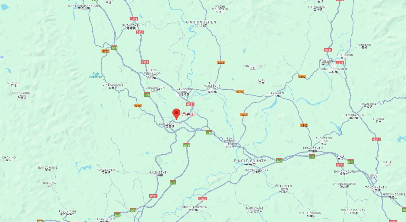 La colline de la lune - montagne percée de Chine colline de la lune montagne perce demi cercle chine maps colline-de-la-lune-montagne-perce-demi-cercle-chine-maps.