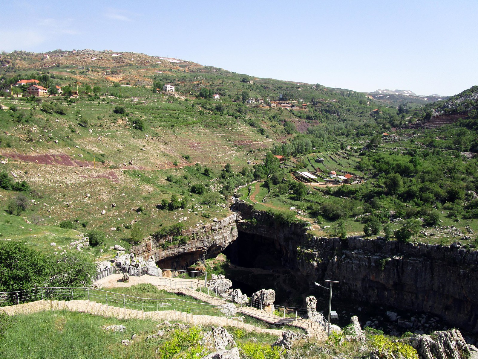 la cascade du gouffre de baatara gouffre des trois ponts liban 10 Panorama du gouffre de Baatara