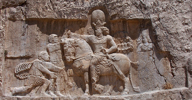 Naqsh-e Rostam - fabuleux vestige de l'empire Perse Naqsh e Rostam vestige empire perse 11 Naqsh-e-Rostam-vestige-empire-perse-11