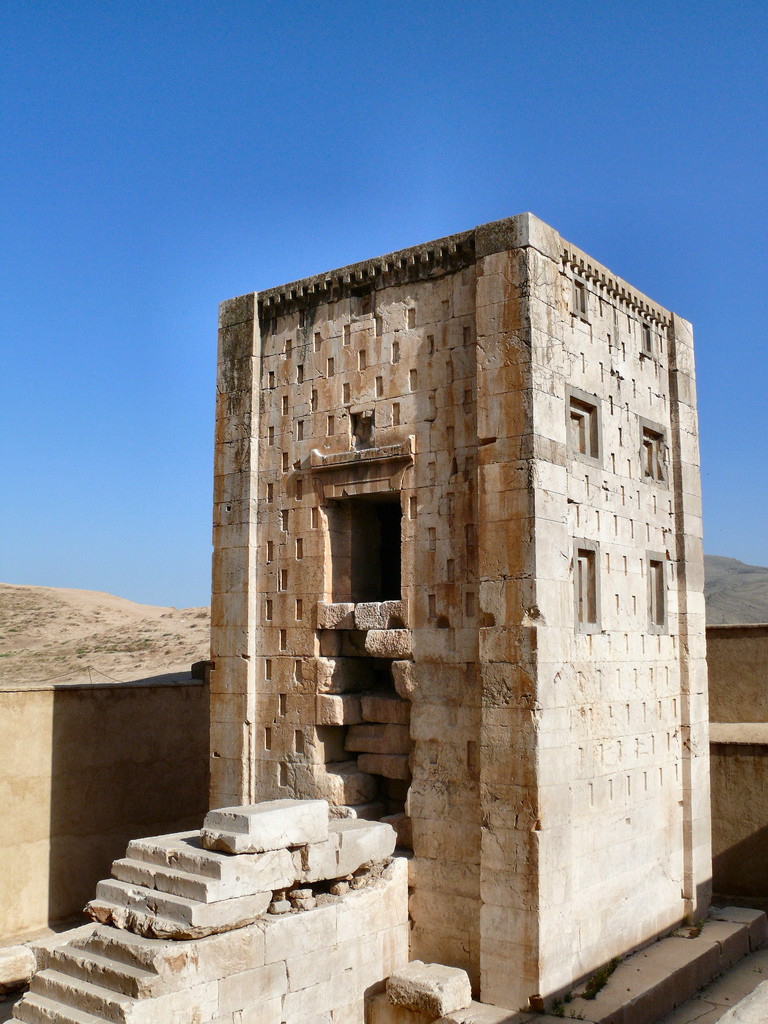 Naqsh-e Rostam - fabuleux vestige de l'empire Perse Naqsh e Rostam vestige empire perse 8 Naqsh-e-Rostam-vestige-empire-perse-8